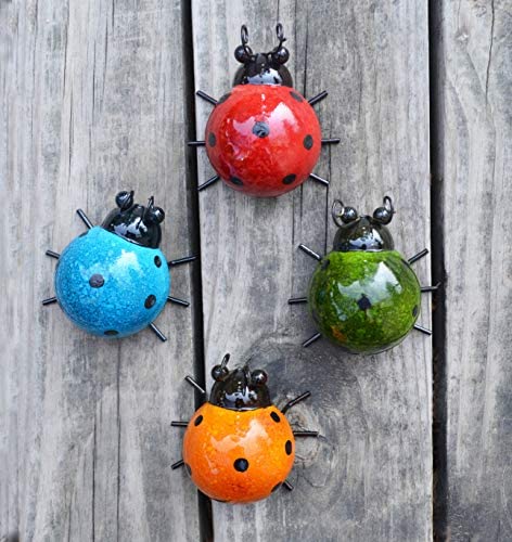 GIFTME 5 Metal Garden Wall Art Decorative Set of 4 Cute Ladybugs Outdoor Wall Sculptures